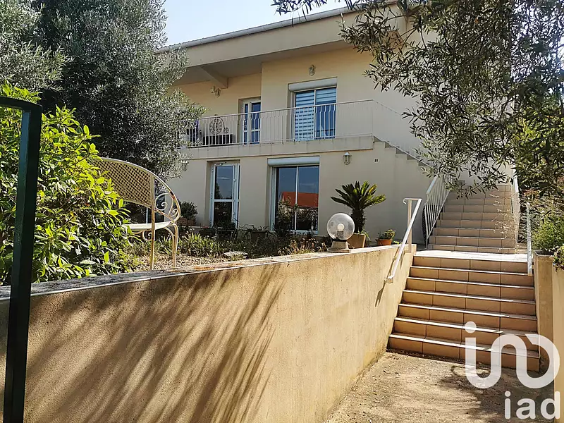 Maison, 220 m²