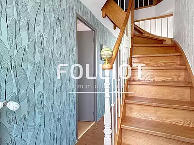 Maison, 146 m²