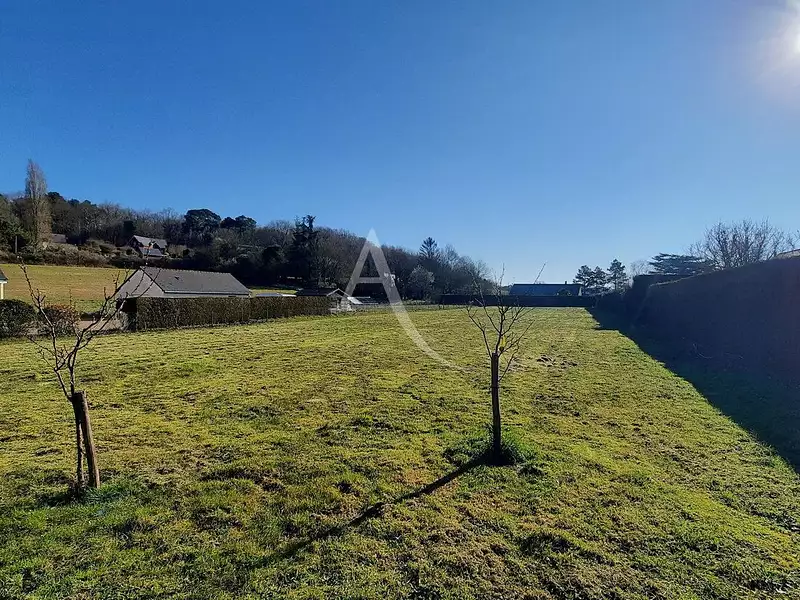 Terrain, 2 344 m²