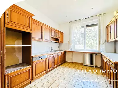Maison, 252 m²