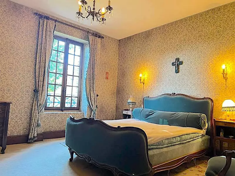 Maison, 250 m²