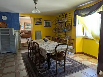 Maison, 251 m²