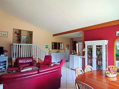 Maison, 121,9 m²