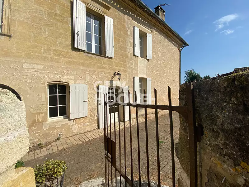 Maison, 184 m²