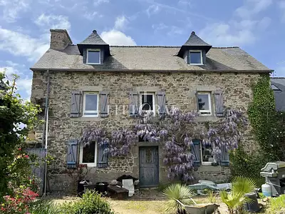 Maison, 280 m²