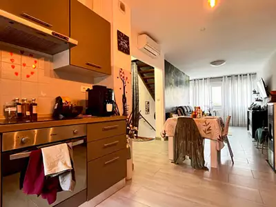 Maison, 76 m²