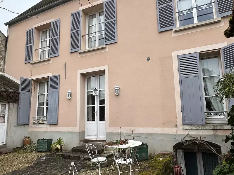 Maison, 165 m²