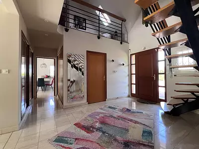 Maison, 260 m²