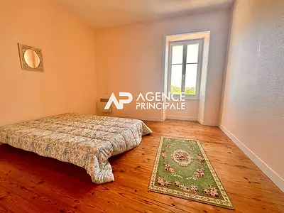 Maison, 335 m²