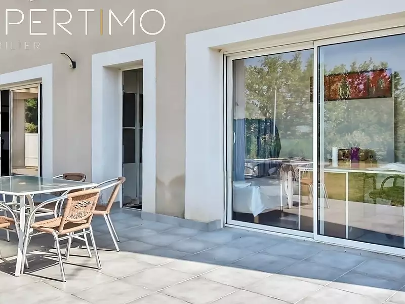 Maison, 220 m²