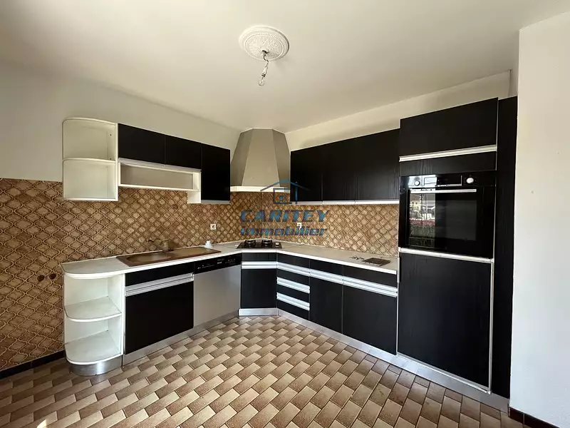 Maison, 111 m²