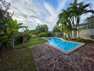 Maison, 320 m²