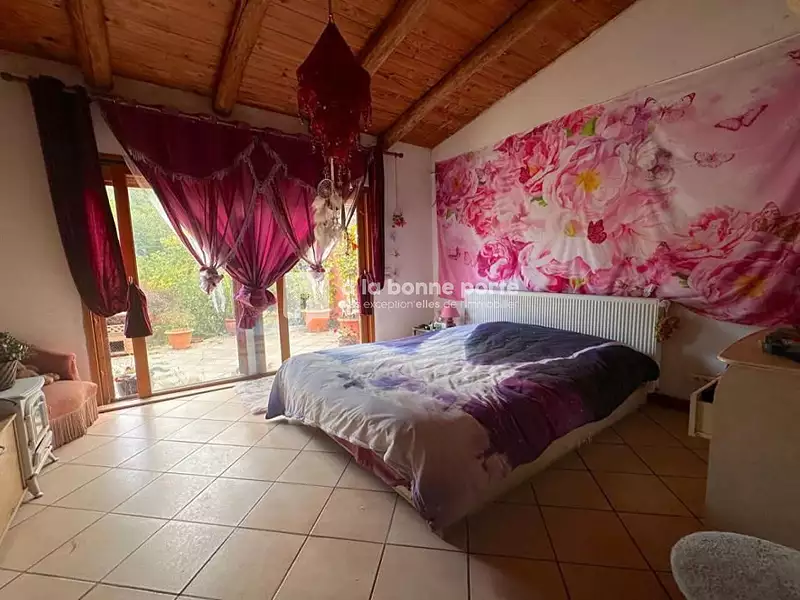 Maison, 278 m²