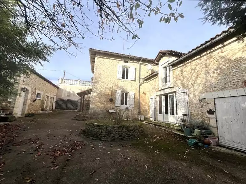 Maison, 144 m²