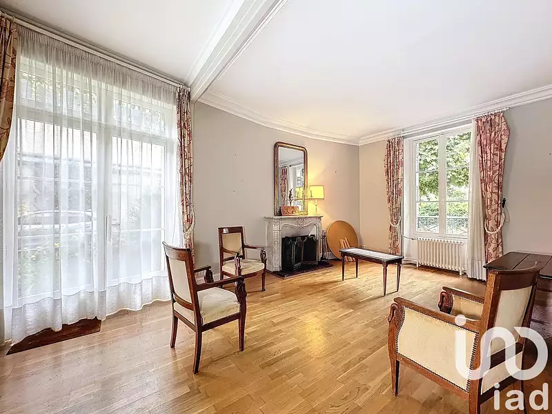 Maison, 184 m²
