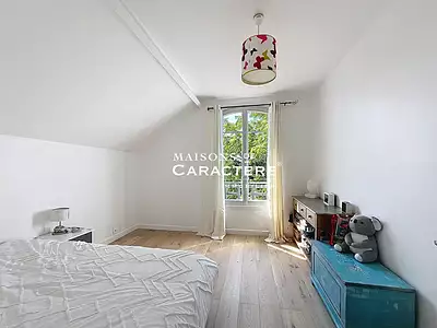 Maison, 196 m²