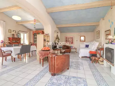 Maison, 180 m²