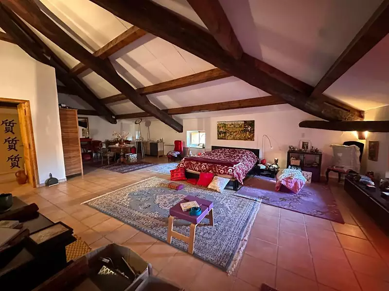 Maison, 340 m²