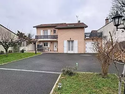 Maison, 140 m²