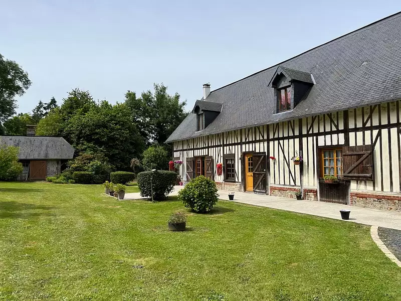 Maison, 210 m²
