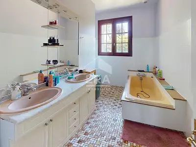 Maison, 90 m²