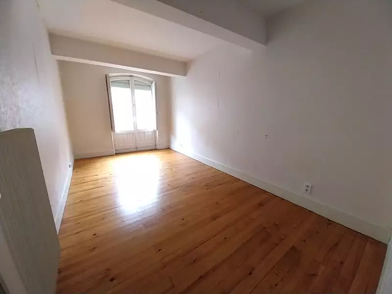 Immeuble, 200 m²