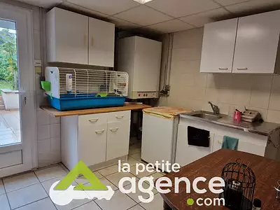 Maison, 166 m²