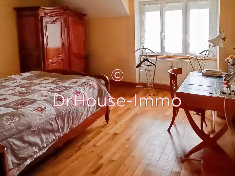 Maison, 360 m²