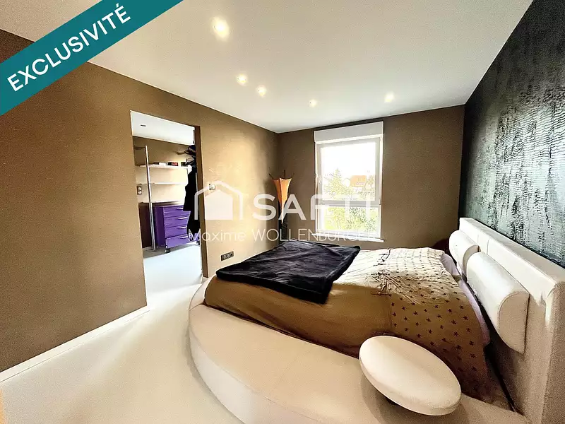 Maison, 245 m²