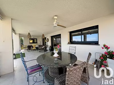 Maison, 153 m²