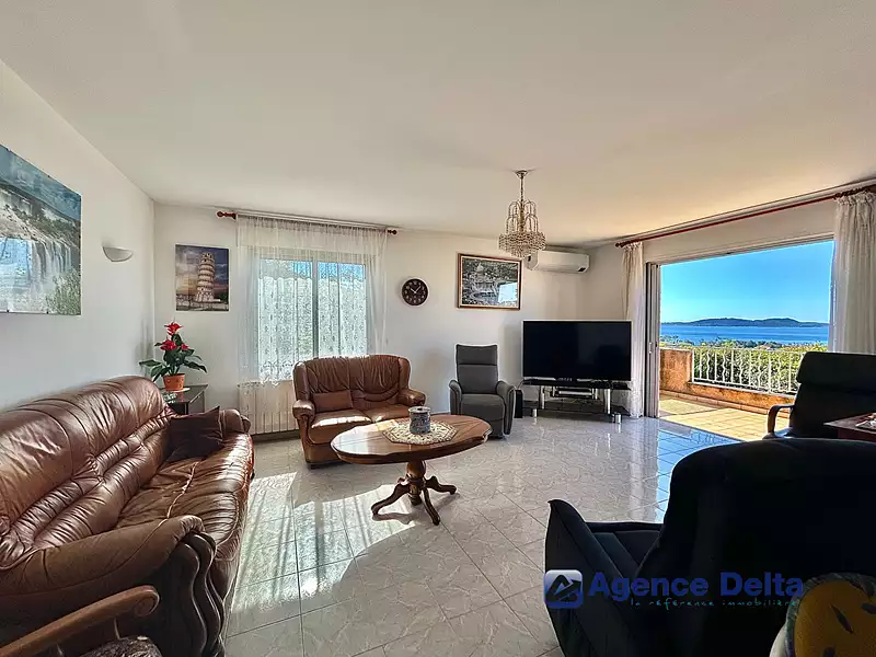 Maison, 176 m²