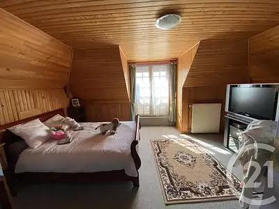 Maison, 196 m²