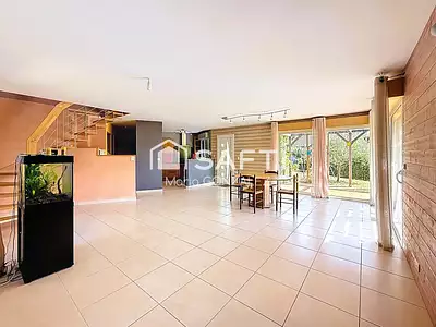 Maison, 155 m²