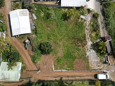 Terrain, 405 m²