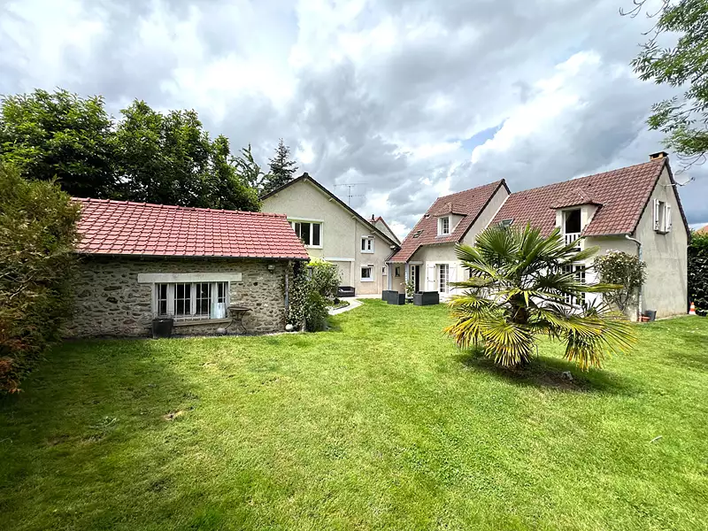 Maison, 180 m²
