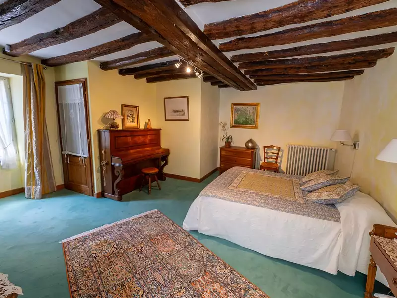 Maison, 305,32 m²