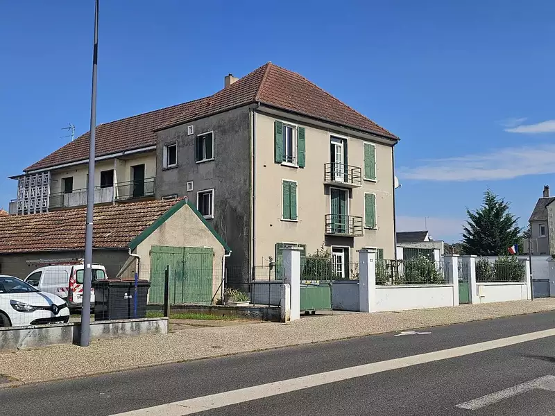 Immeuble, 550 m²