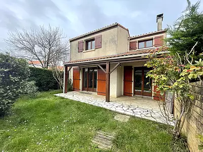 Maison, 90 m²