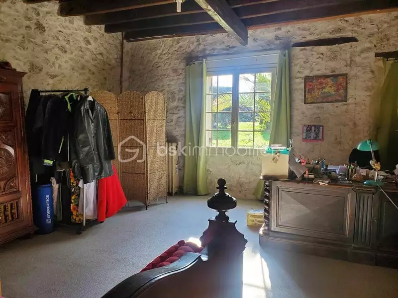 Maison, 260 m²