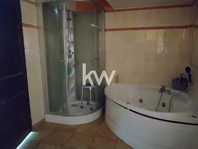 Maison, 300 m²