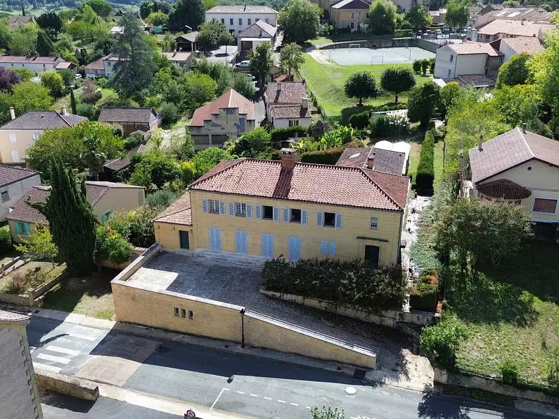 Maison, 320 m²