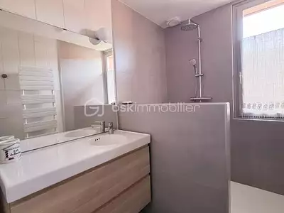 Maison, 157 m²