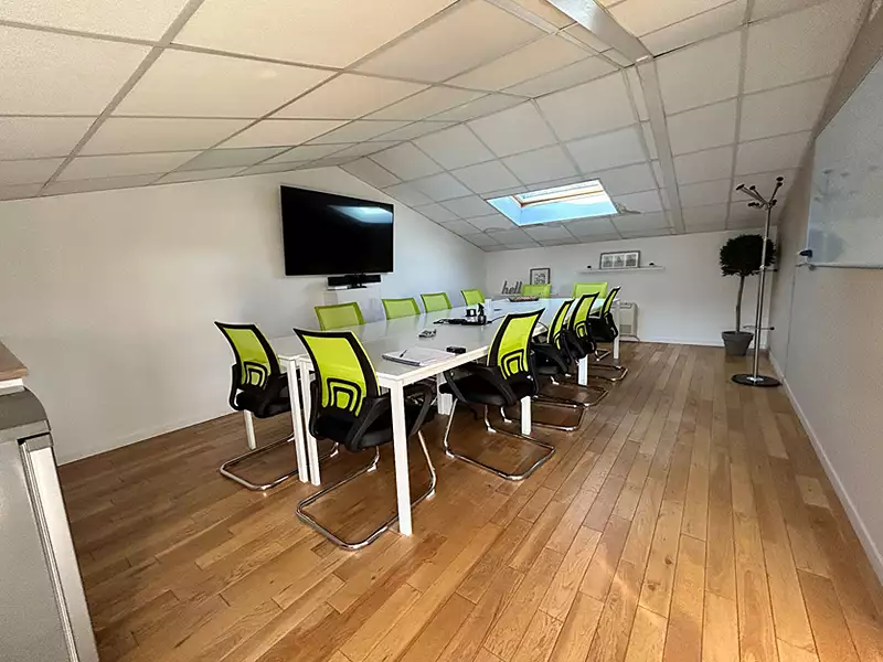 Divers, 352 m²
