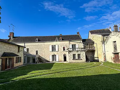 Maison, 304 m²