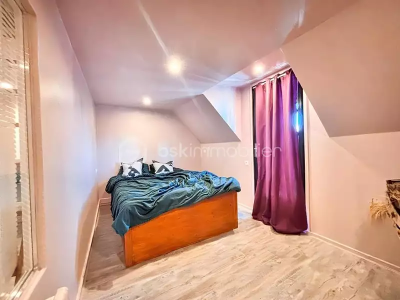 Immeuble, 329 m²