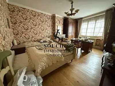 Maison, 185 m²