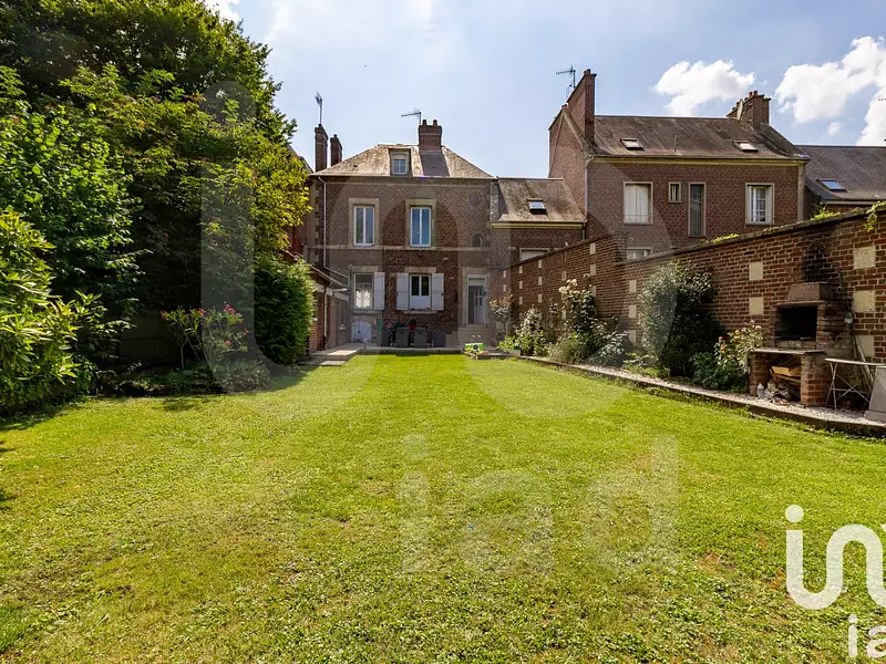 Maison, 165 m²