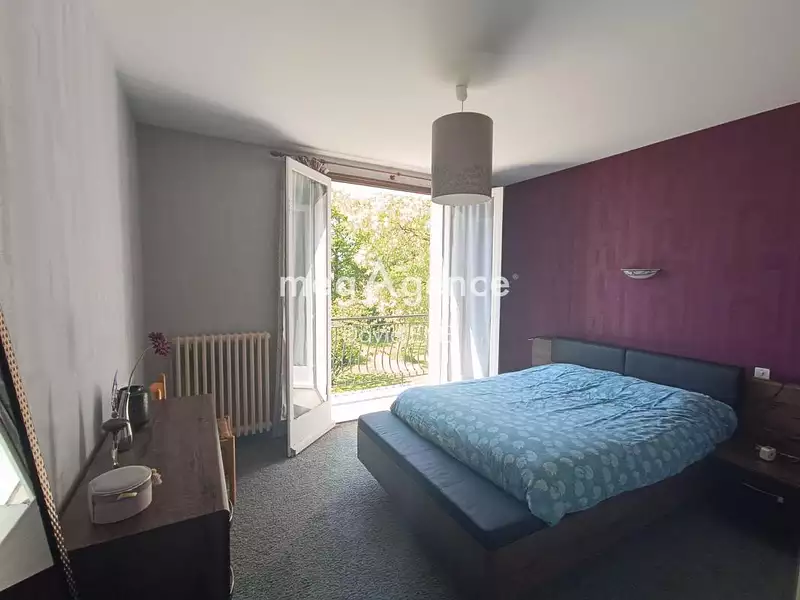 Maison, 241 m²
