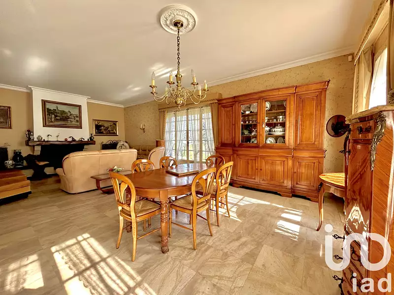 Maison, 202 m²