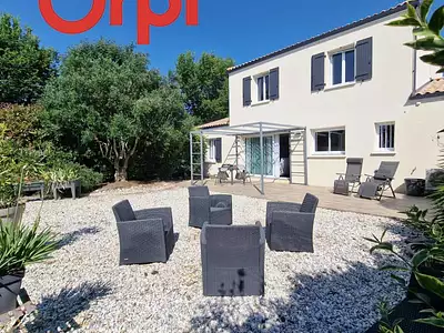 Maison, 140 m²